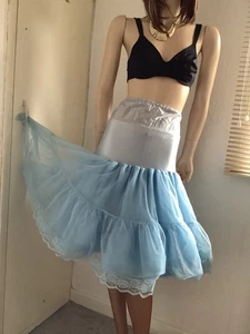 Stunning Vtg 50s Nylon Multi Layered Lacy Jive Rockabilly Half Slip Petticoat L - Picture 1 of 8
