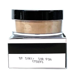 MARY KAY SILKY SETTING POWDER  Deep Ivory - Picture 1 of 2