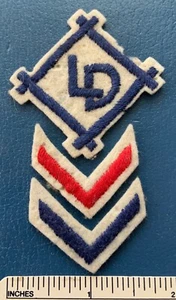 1940s LIONS DEN St. Louis Area Council Felt PATCH & SHAMROCKS LD Staff 5th Year? - Picture 1 of 6