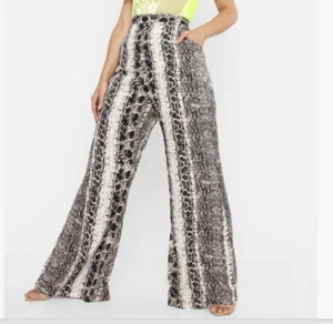 Boohoo Größe 10 hohe Taille Polyester Schlangenleder Druck weites Bein Hose Pants - Bild 1 von 7