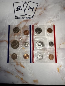 US Mint 1998 Uncirculated Coin Set Denver & Philadelphia No Packaging - Picture 1 of 4