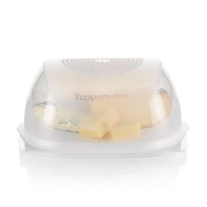 Tupperware - CheeSmart® Small Square. - Picture 1 of 2