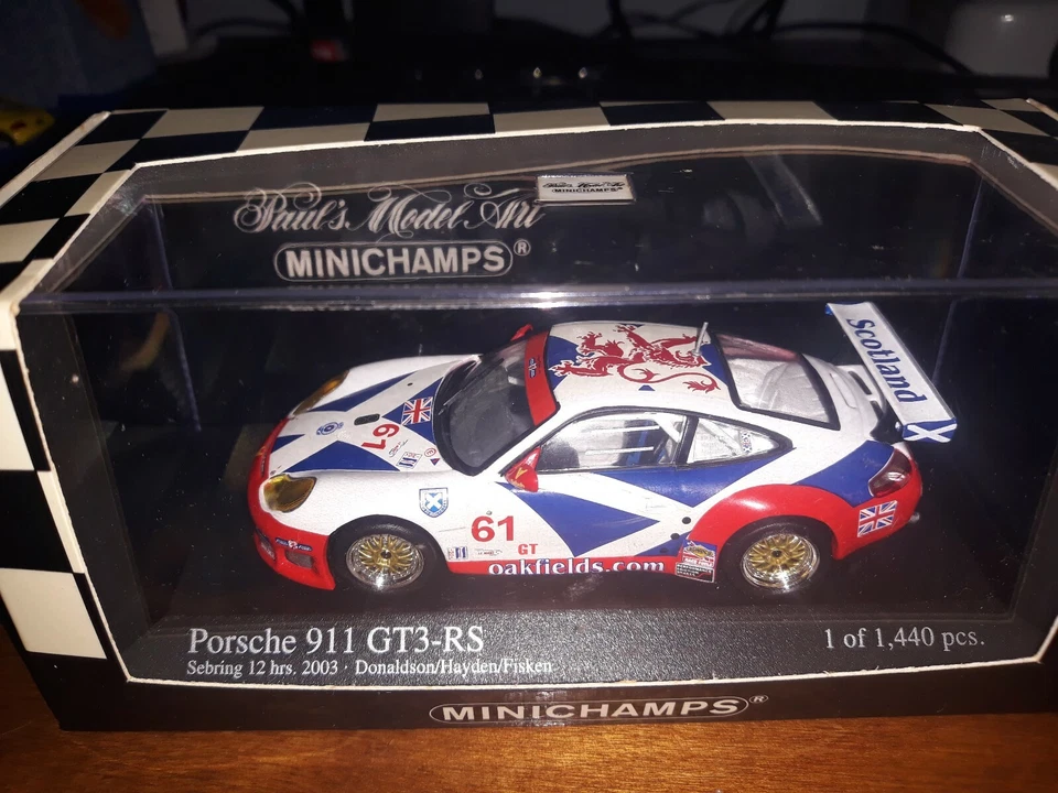 Minichamps 1/43 Porsche 911 GT3 RS #61 12hr Sebring 2003 - Immagine 1 di 1