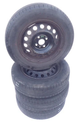 Hyundai i20 4x Stahlfelgen Reifen Sommerreifen Kumho 175/70R14 84T  14 x 5J - Bild 1 von 4