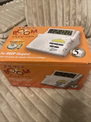 Sonic Alert Sonic Boom For Deep Sleepers Vibrating Alarm Clock  NEW Open Box - Image 1 of 3