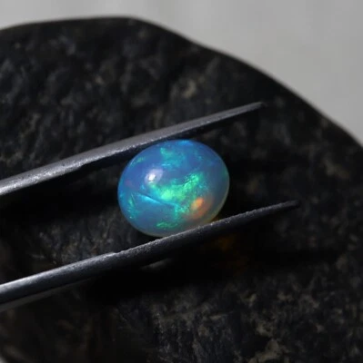 12x10 MM 3.6 Cts Natural AAA Grade Green Fire Ethiopian Opal Oval Gemstone - Image 1 of 4