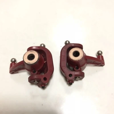 Used Vintage Nichimo RC Cosmo Shooter 2WD Buggy Front Upright Set - Image 1 of 4