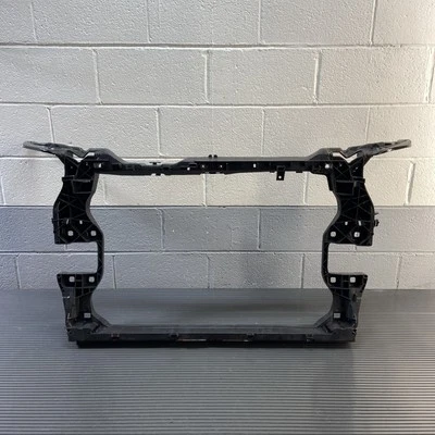 2018-2024 Audi Q5 80A Radiador Frontal Suporte Quadro Montagem OEM NOTA GENUÍNA - Imagem 1 de 4