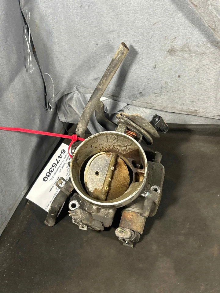 Fits 2000-2002 Chevy Silverado Throttle Body OEM:88984260 Foto 1 de 4