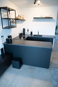 Einbauküche Schwarz/Grau - Bild 1 von 14