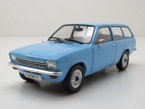 Opel Kadett C Caravan Kombi 1973 azul claro coche modelo 1:24 caja blanca - Imagen 1 de 9