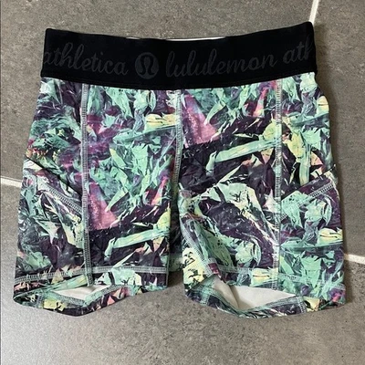 Lululemon What The Sport Short size 2 - image 1 of 4