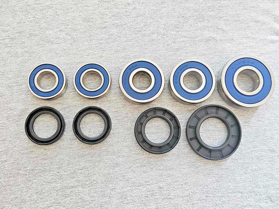 Rodamientos y sellos de rueda delantera y trasera Honda CBR1100XX 1997-1998 Foto 1 de 1