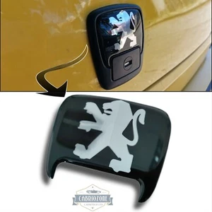 PEUGEOT 306 BLOQUEO MALETERO LEÓN CROMO INSIGNIA EMBLEMA - CALCOMANÍA - Imagen 1 de 1