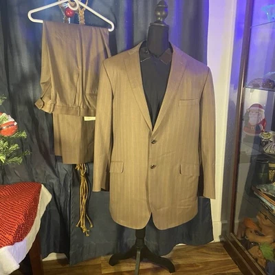 Traje a medida personalizado para hombre Royal Classic de Tom James Company XL marrón a rayas Foto 1 de 4