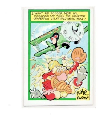 1976 Funky Facts Weird World of Baseball #28 Fielding EX+ - Image 1 of 2