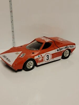 Lancia Stratos Marlboro 1979 coche rojo - 1/24 Bburago 108 diecast 1:24 Foto 1 de 4