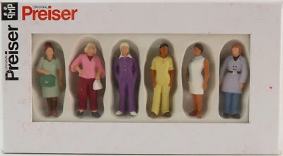 Preiser 68215 Set of 6 Standing Ladies Figurines Scale 1:50 - Image 1 of 2