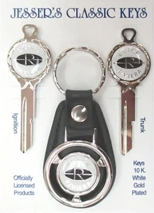 White Buick RIVIERA B48-A Classic White Gold Deluxe Key 1967 1971 1975 1979 - Picture 1 of 5