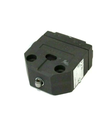 NUEVO INTERRUPTOR DE LÍMITE BALLUFF BNS 819-100-R-11 BNS819100R11 Foto 1 de 2