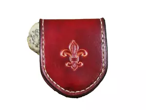 Cartera Fleur de Lis cuero rojo billetera pequeño botón hecho a mano pieza única - Imagen 1 de 6