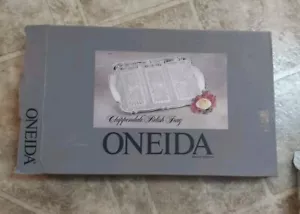 Oneida versilbertes Chippendale Relish Serviertablett mit 3 Glasschalen Neu im Karton USA - Bild 1 von 8