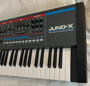 Roland JUNO-X Synthesizer - Bild 1 von 13