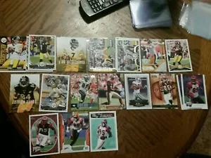 Nfl card lot of 110, ben Roethlisberger, terrell Owen's, Chad johnson etc - Picture 1 of 4