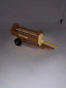 BRITAINS ROTARY MANURE SPREADER TRAILER  #9568 1986 Made in England - Picture 1 of 8