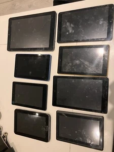 Tablets Lot For Parts Or Repair - Photo 1/7