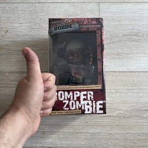 Neu Strampler Zombie Bobbie Resin Figur Limited Edition 8" Michael Bennett FP20 - Bild 1 von 6