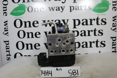 4454050020 Lexus LS430 01-04 ABS Antilock BrakePump Control Module OEM 14H4 581  - Image 1 of 4