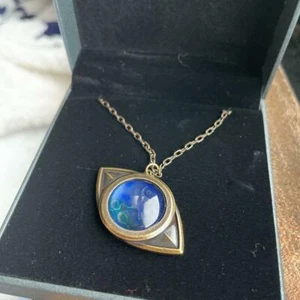 The Promised Neverland Exhibition Mujika Pendant Necklace - Picture 1 of 2