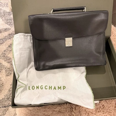 Bolso Longchamp para portátil de cuero negro Foto 1 de 4