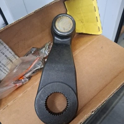 Brazo Pitman MOOG K8688 para auto urbano Crown Victoria Grand Marquis 95-02 Foto 1 de 4