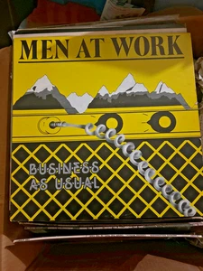 Men at Work FC37978 Vinyl LP Business as Usual 1982 Columbia - Imagen 1 de 8