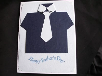 Tarjeta del día del padre hecha a mano camisa azul y tarjeta de corbata feliz día del padre Foto 1 de 3