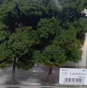 Pack of Two HO/OO scale Laburnum trees 18 cm high made by Jordan Part No 2 - Picture 1 of 3