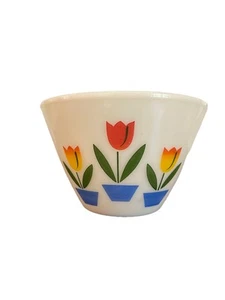 Vintage Fire King Anchor Hocking Tulip 9.5" Mixing Bowl Nesting Milk Glass - Imagen 1 de 11