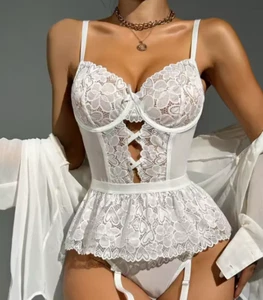 Sexy white Lingerie Set for Women | Lace Bra & Panty | Nightwear | No stockings - Picture 1 of 5