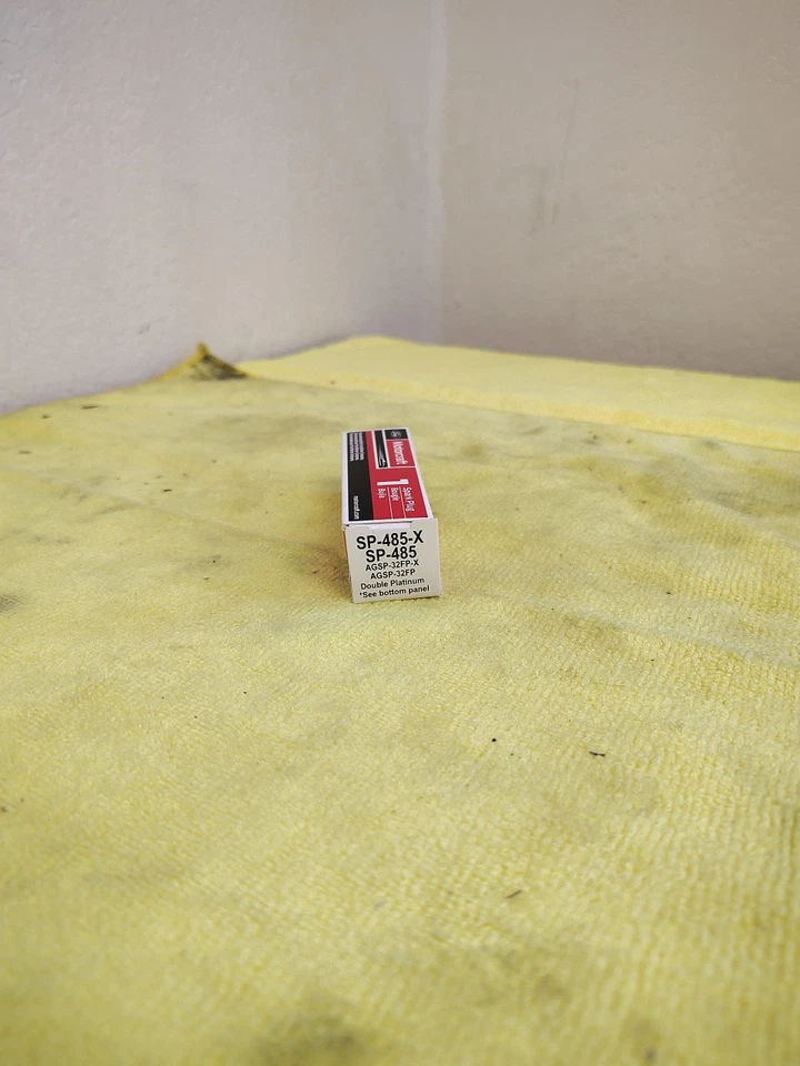 Bujías Motorcraft para Acura, Audi, BMW, Buick se venden individualmente Foto 1 de 4