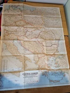 VINTAGE CENTRAL EUROPE WITH THE BALKAN STATES MAP National Geographic Sept. 1951 - Foto 1 di 4