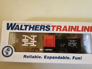 Walthers 931-1755 40' Plug-Door Track Cleaning Boxcar RTR New Haven HO Scale - Picture 1 of 2