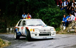 Ari Vatanen Terry Harryman Peugeot 205 San Remo Rally September 30- Old Photo - Picture 1 of 1