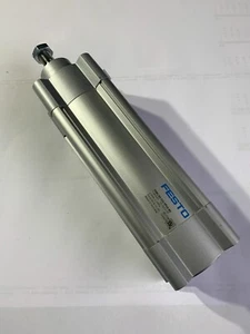 Festo DSBC-63-125-PPVA-N3 1383583 Normzylinder| Zylinder | Normzylinder NEU!!! - Bild 1 von 4