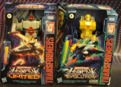Hasbro Generations Transformers Legacy United EVO Star Raider Ferak & Metalhawk Foto 1 de 4