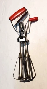 Vintage Handheld Manual Eggbeater (11 Inch) With Stainless Blades - Picture 1 of 4