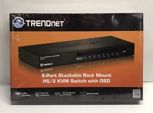 Switch KVM PS/2 TRENDnet 8 porte impilabile montaggio su rack con OSD TK-802R MODELLO RARO - Foto 1 di 4