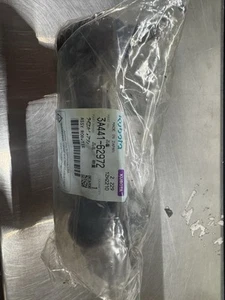 Kubota Tie Rod Assembly - Picture 1 of 3