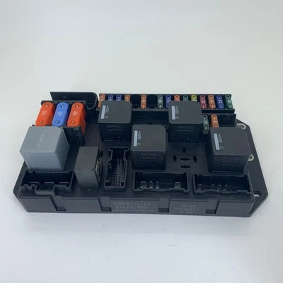 Land Rover Range Rover L322 Fuse Box Module Luggage Compartment Genuine LR021665 - Image 1 of 4